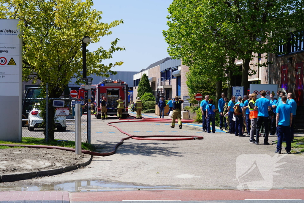 Brand bij bedrijf in transportmaterieel