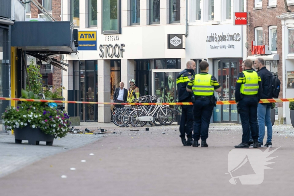 Veel schade na plofkraak pinautomaat