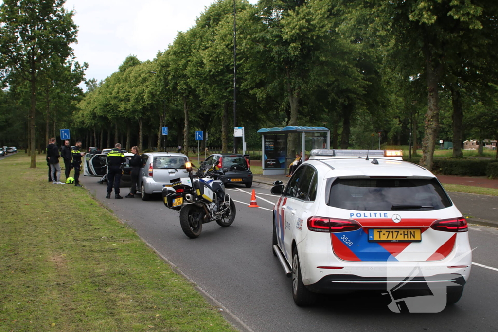 Automobiliste gewond bij kop-staartbotsing