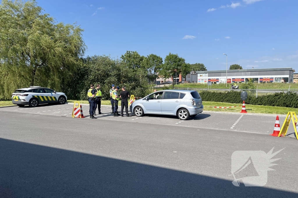 Koninklijke Marechaussee assisteert bij verkeerscontrole