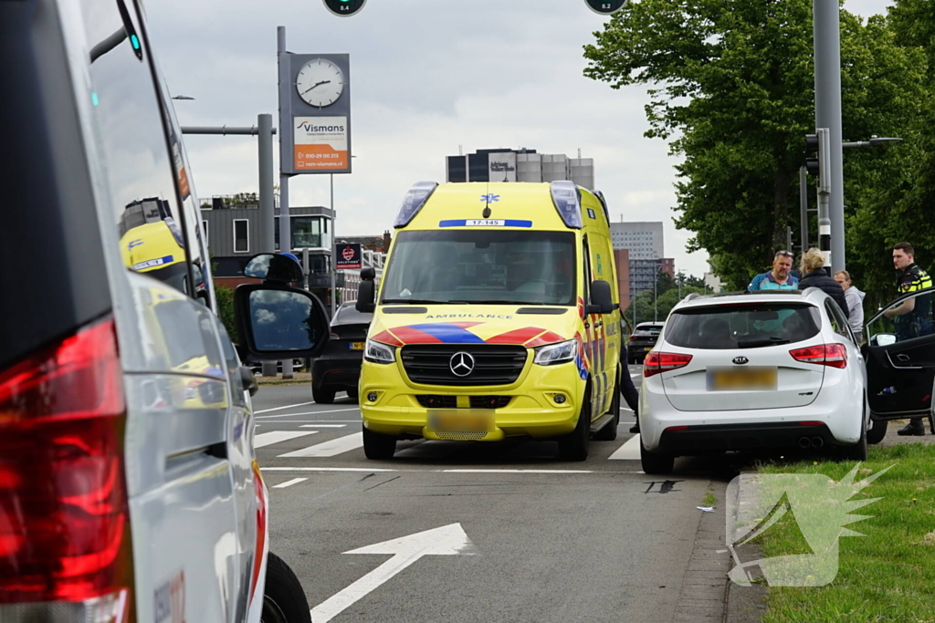 Scooterrijder gewond bij aanrijding met automobilist