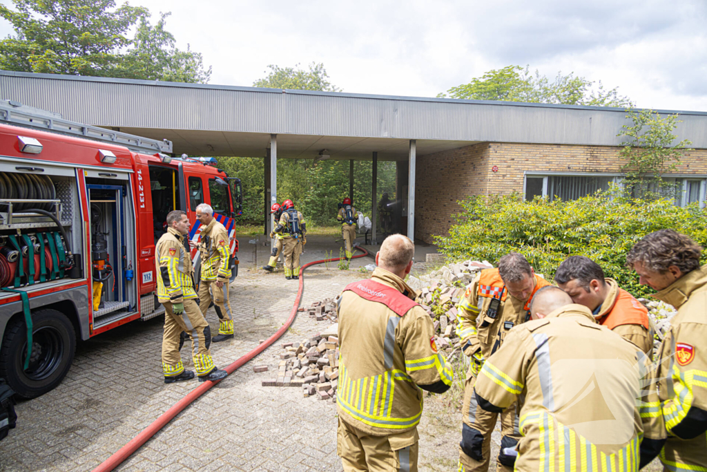 Grote brand uitgebroken in leegstaand