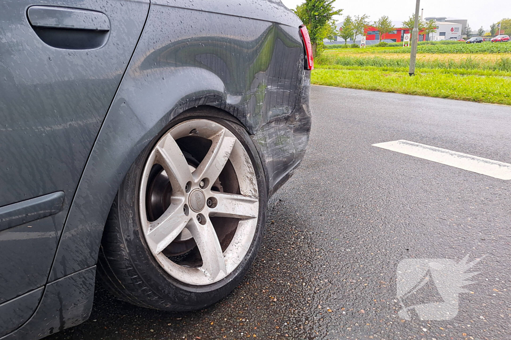 Flinke schade bij aanrijding op kruising