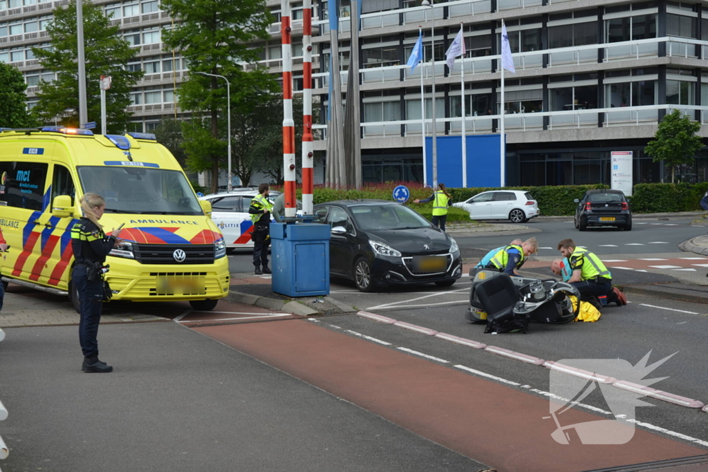 Scootmobieler aangereden door automobilist