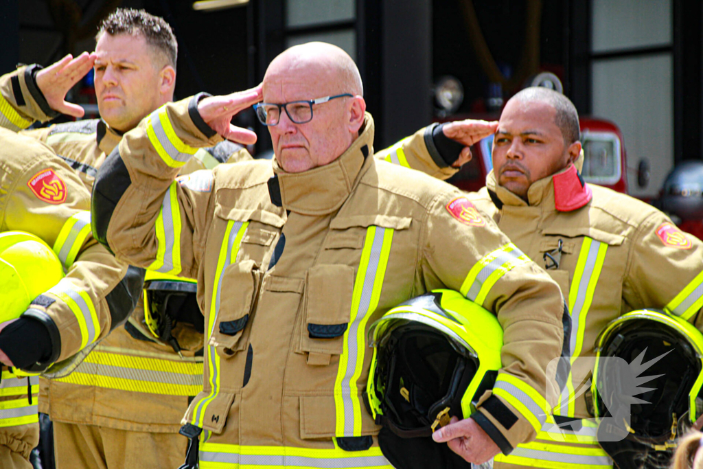 Brandweer herdenkt omgekomen collega's