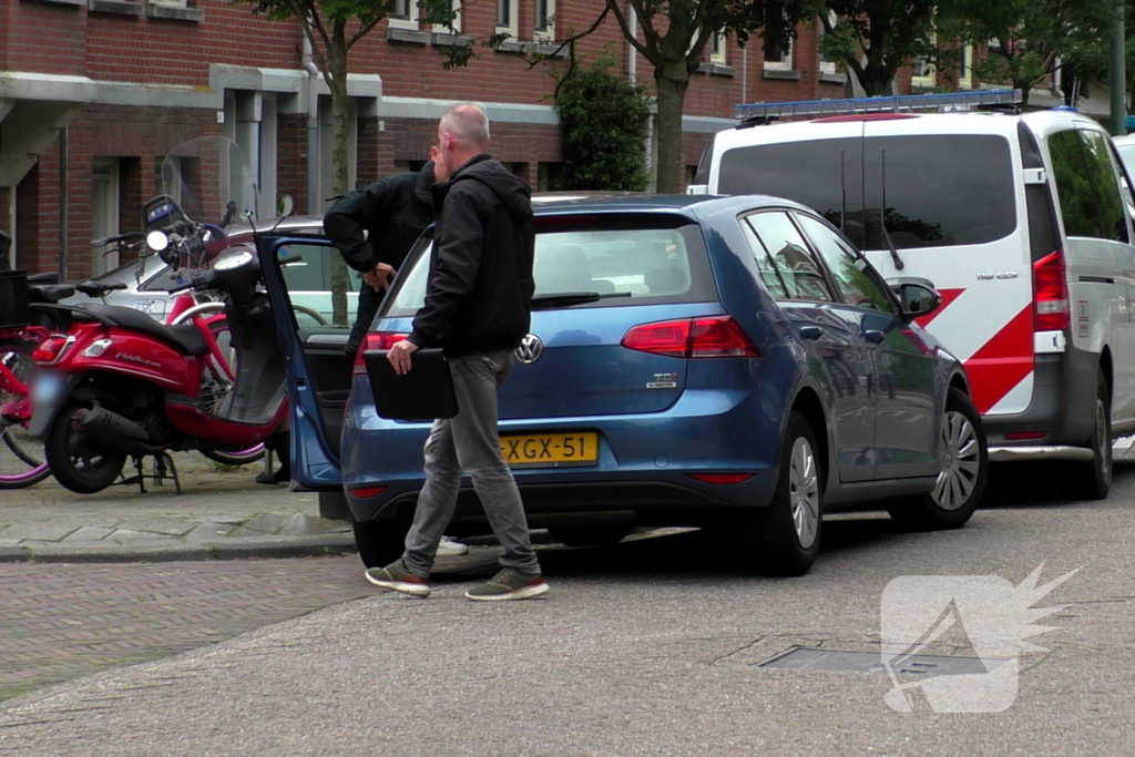 Politie zoekt dader na gewapende overval op buurtwinkel