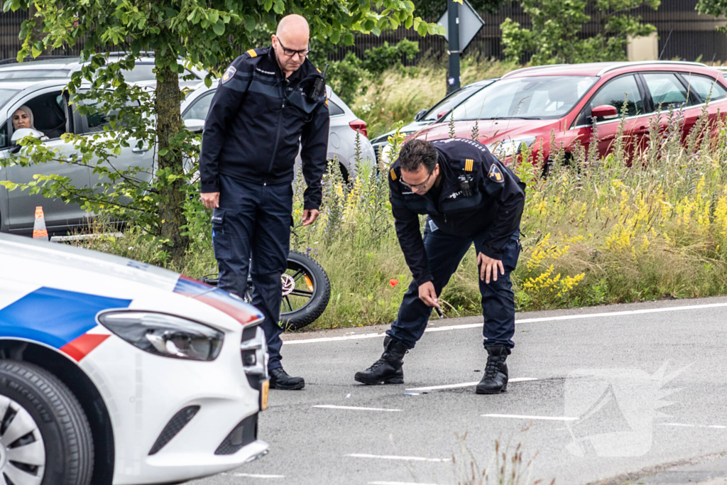 Kinderen op fatbike ernstig gewond bij botsing met auto, automobilist aangehouden