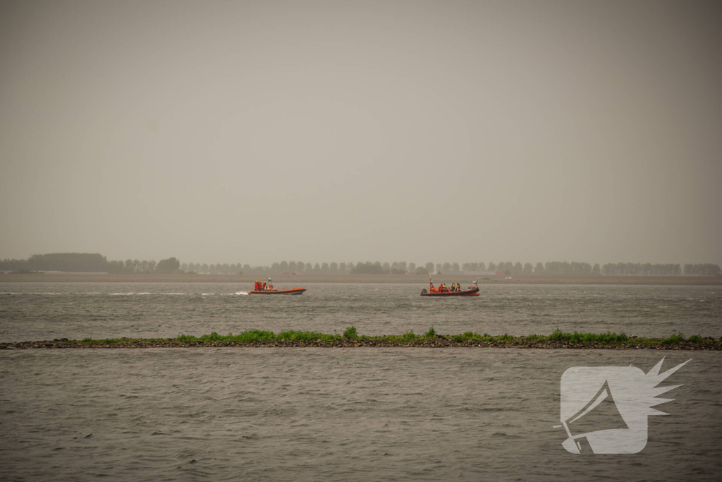 Lichaam 51-jarige vermiste surfer na urenlange zoektocht gevonden