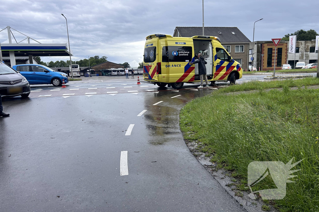 Scooterrijder gewond bij aanrijding met automobilist