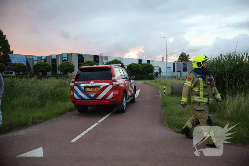 Fietspad afgesloten vanwege aangetroffen vaten