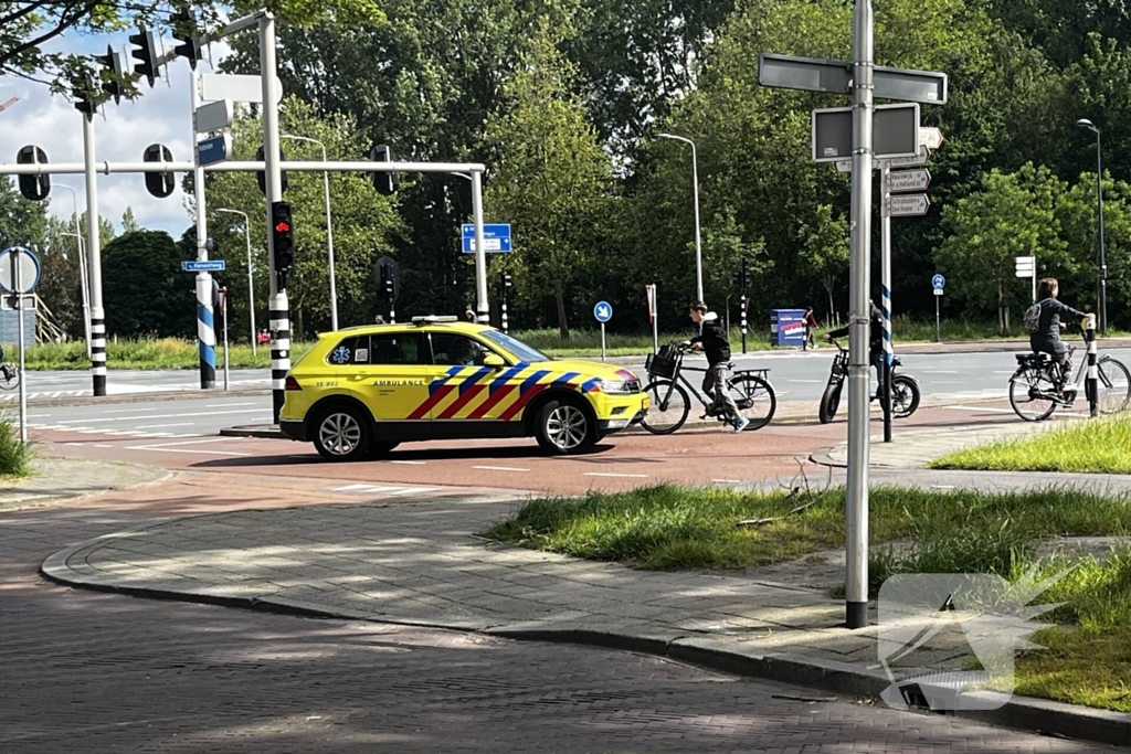 Veel hulpdiensten aanwezig voor vermoedelijke gaslek Vermeertoren