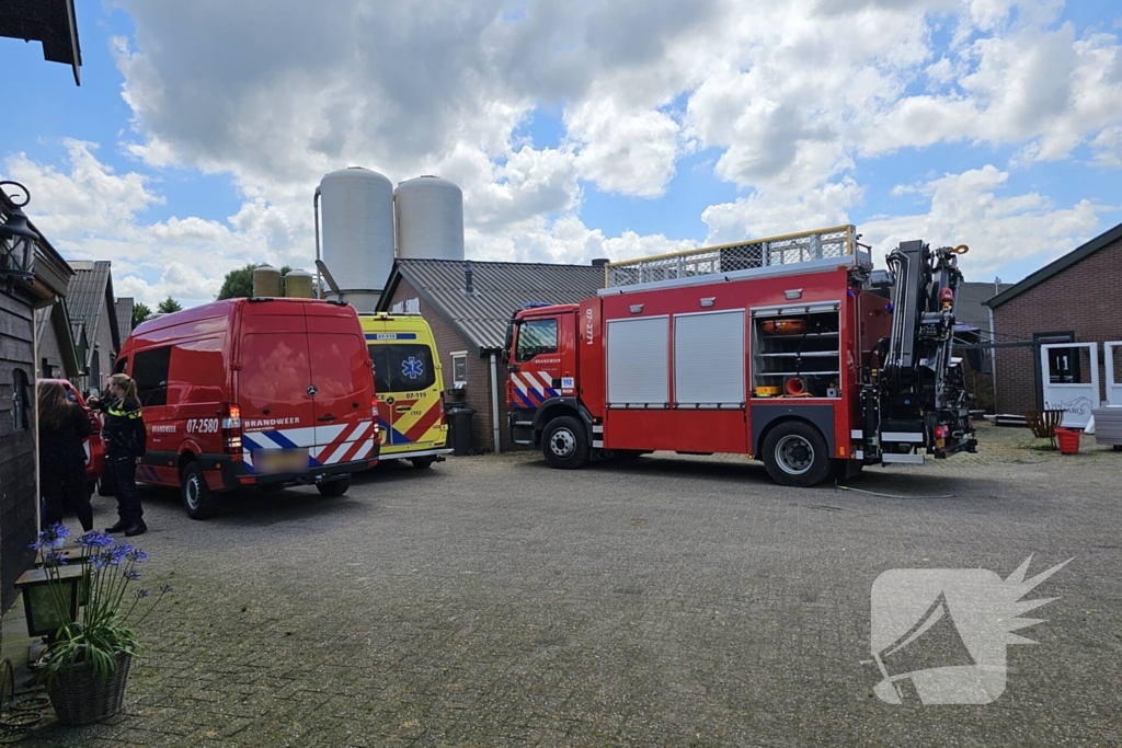 Personen bekneld bij ongeval sportvliegtuig