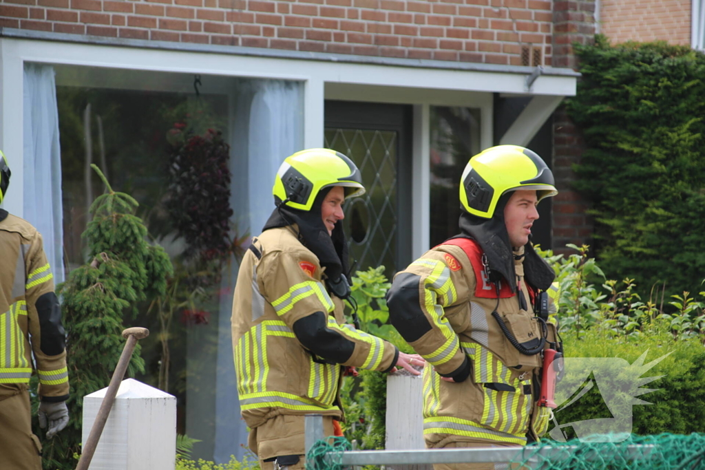 Hard sissend geluid bij werkzaamheden voortuin