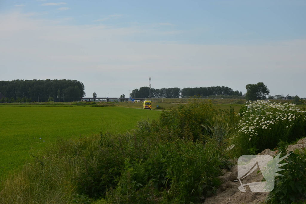 Fietser zwaargewond bij ongeval met landbouwvoertuig