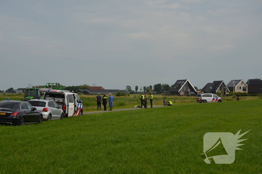 Fietser zwaargewond bij ongeval met landbouwvoertuig