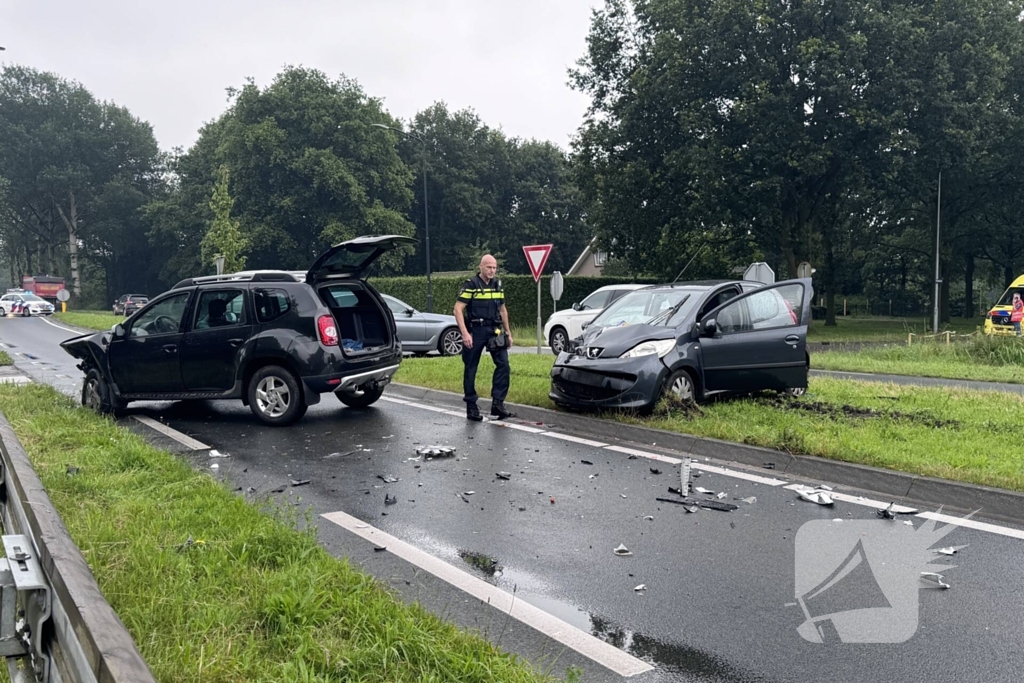 Flinke schade na voorrangsfout op kruising