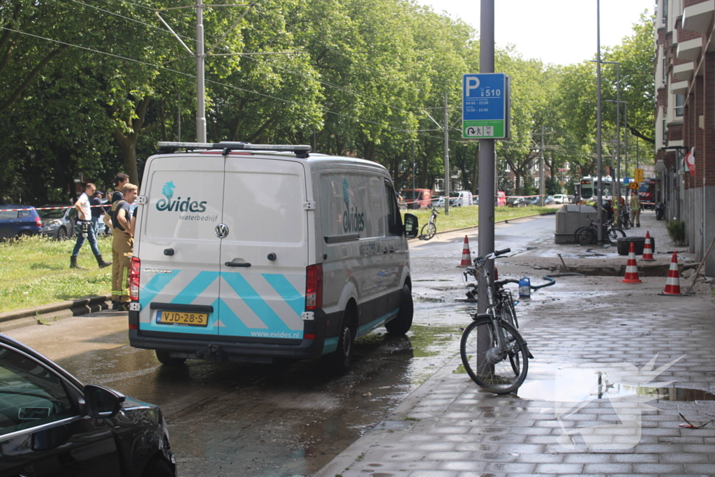 Tramverkeer gestremd vanwege leidingbreuk