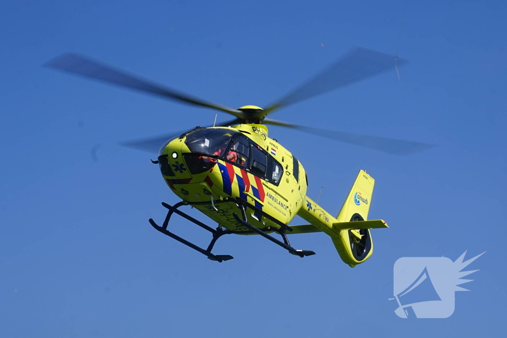 Traumahelikopter landt voor noodsituatie in Donckse velden