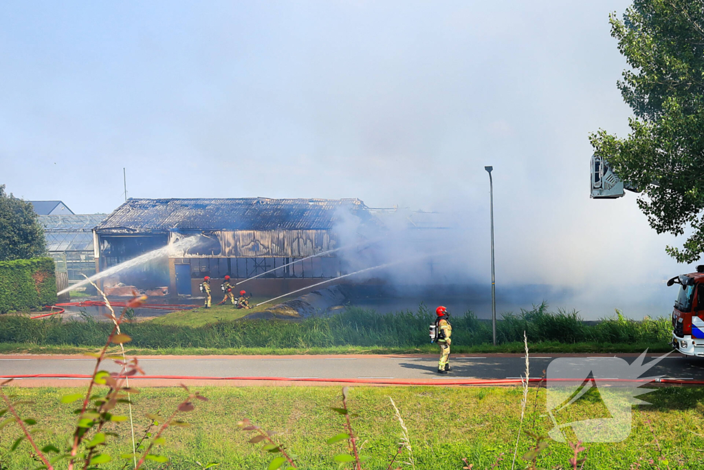 Zeer grote brand veroorzaakt veel rookontwikkeling