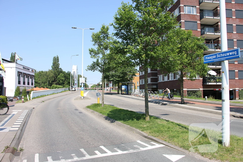 Vertraging nadat brug in storing staat