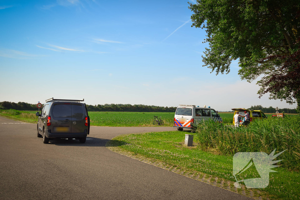 Fietser gewond bij ongeval met bestelbus