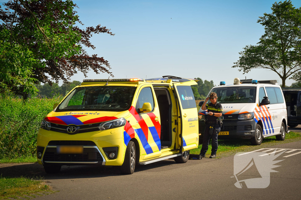 Fietser gewond bij ongeval met bestelbus