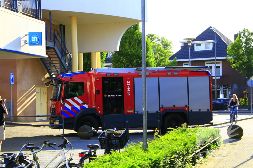 Brand in prullenbak snel geblust