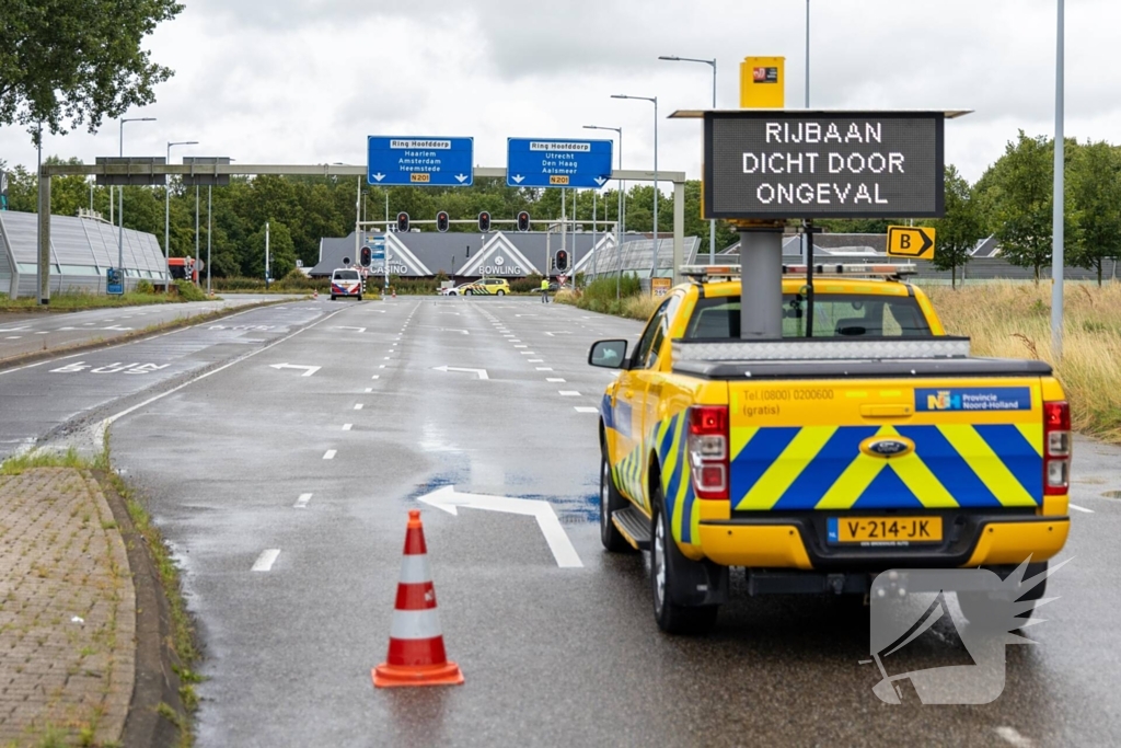 Automobilist zwaargewond bij aanrijding met lijnbus