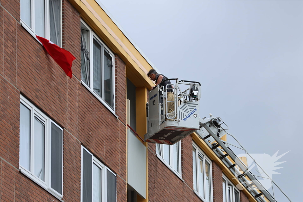 Vrouw doodgestoken in trappenhuis