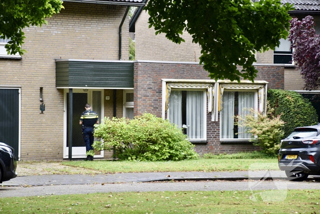 Overleden persoon aangetroffen, vermoedelijk niet natuurlijke doodsoorzaak