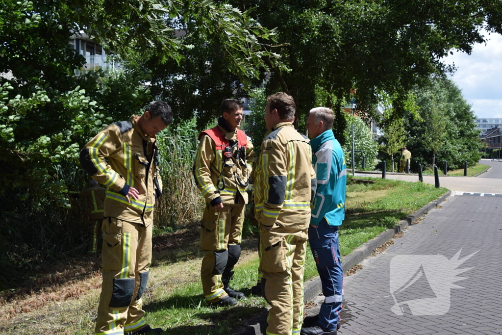 Brandweer doorzoekt water na aangetroffen fiets