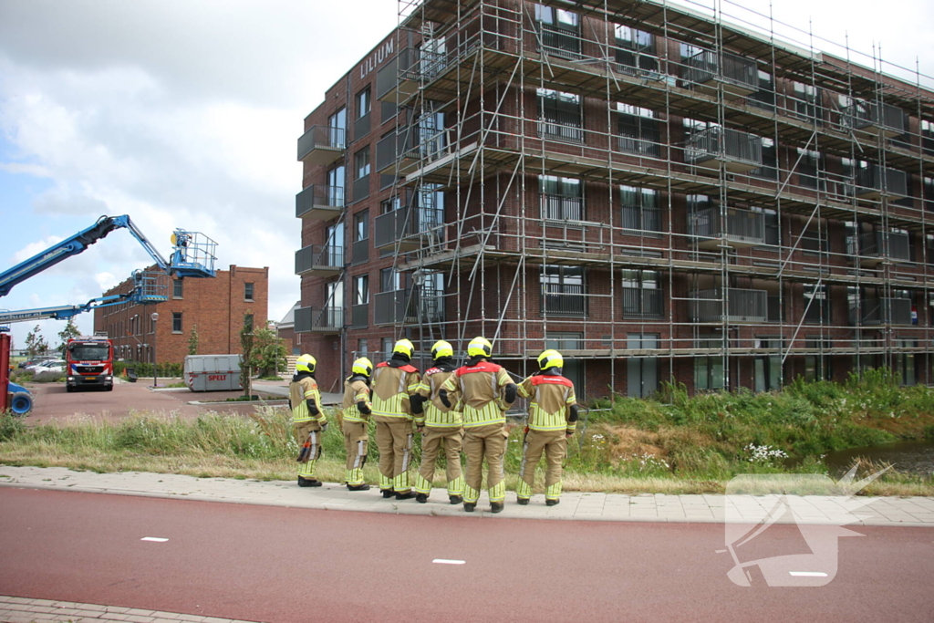 Steigerdelen dreigen weg te waaien