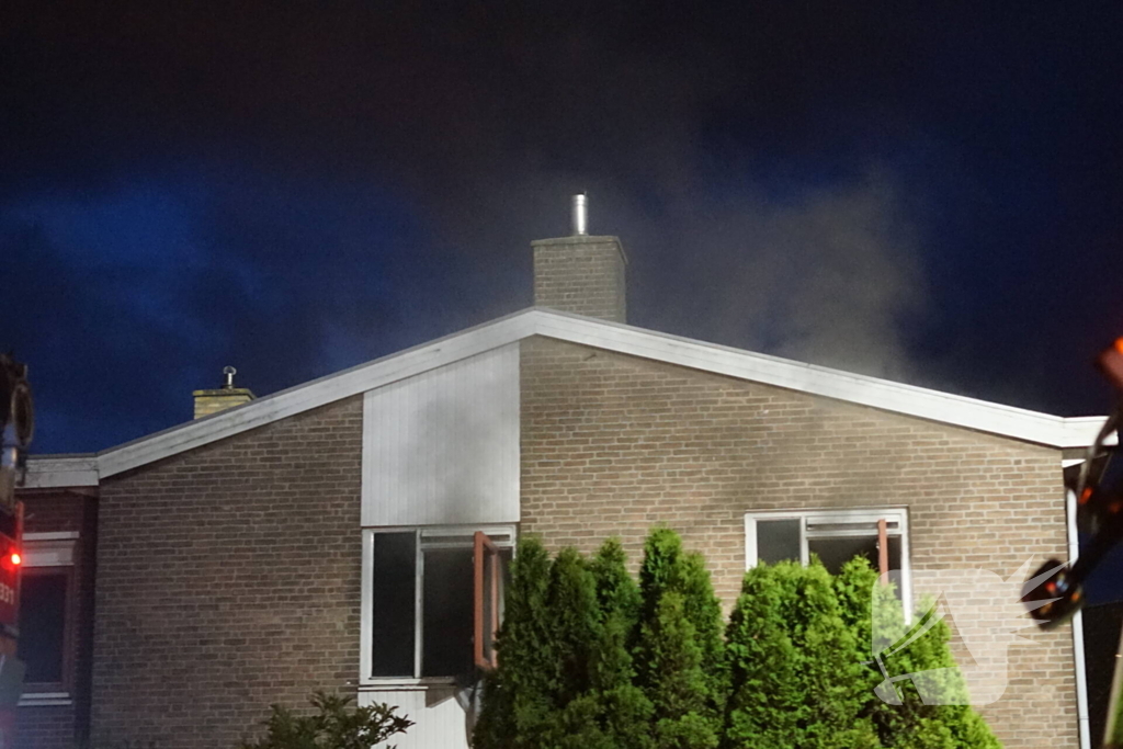 Brandweer blust brand woning van wethouder Faouzi Achbar