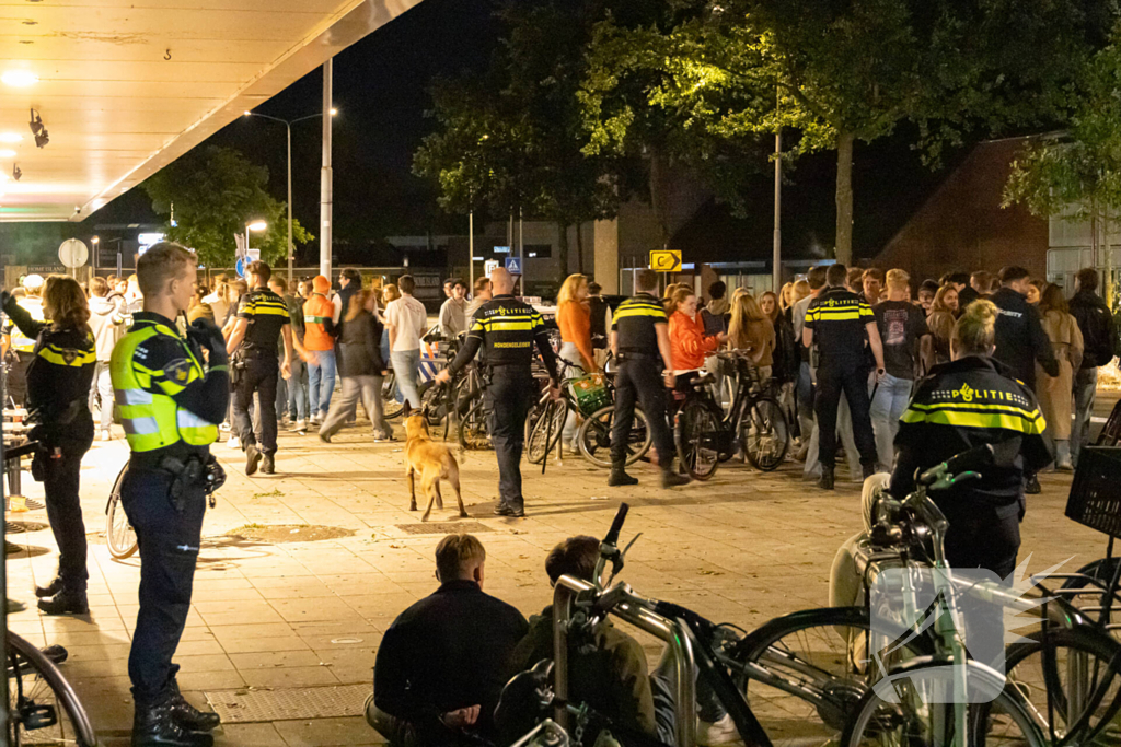 Aanhoudingen tijdens onrust bij café