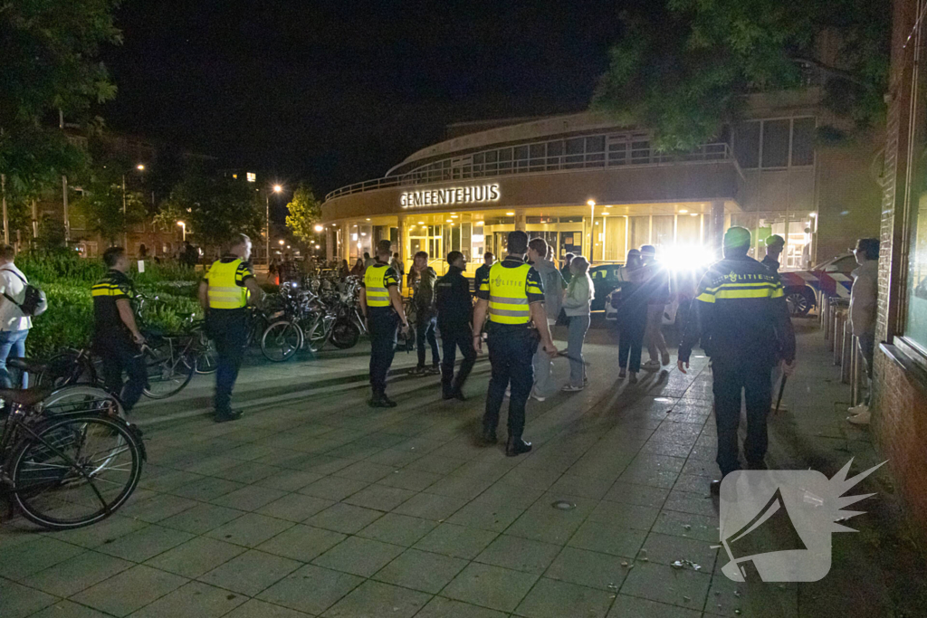 Aanhoudingen tijdens onrust bij café