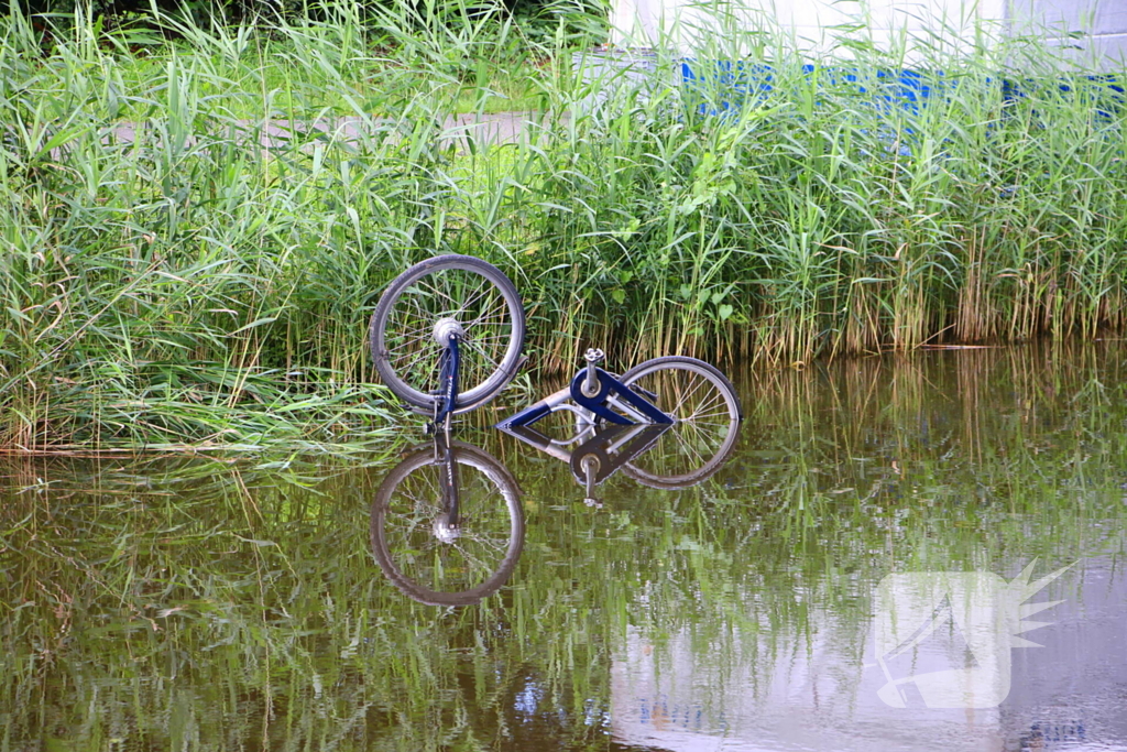 Traumahelikopter ingezet voor persoon te water