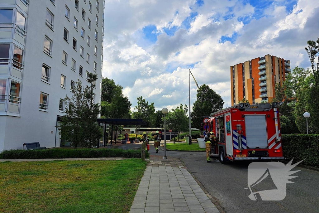 Brandweer blust kleine brand in woning