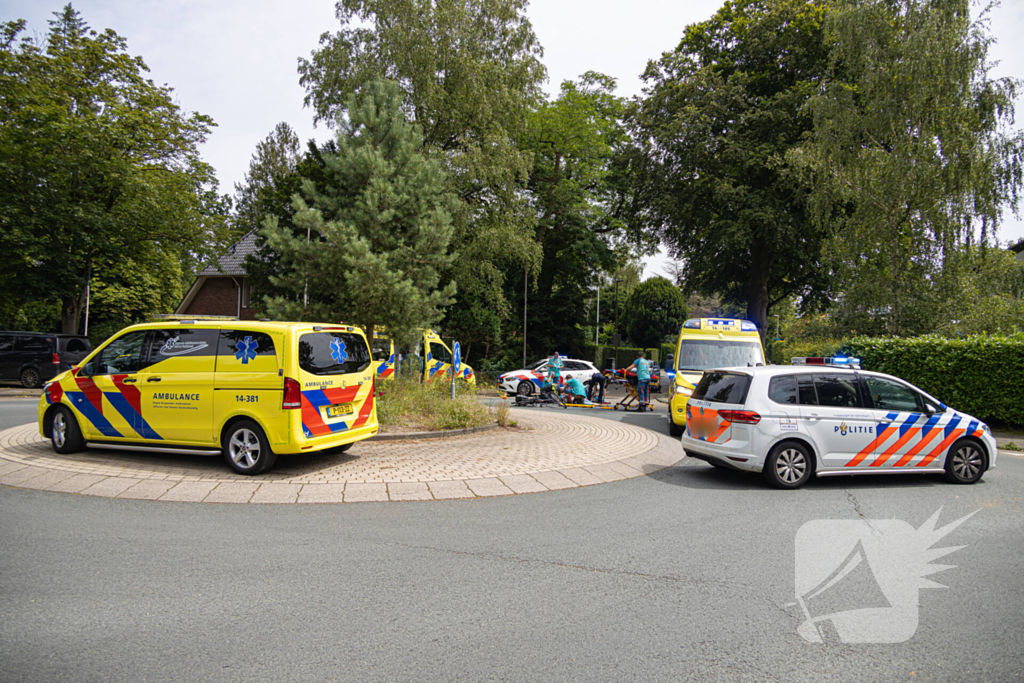 Ernstig ongeval met fietser en bestelbus