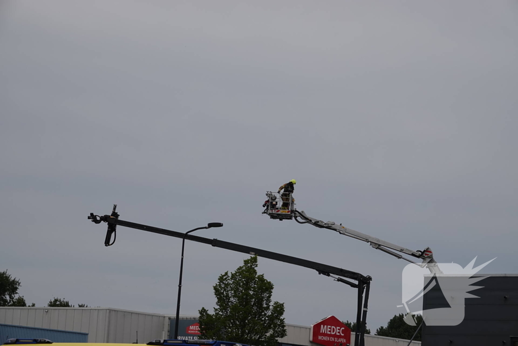 Deel van stad zonder stroom na brand in verdeelstation