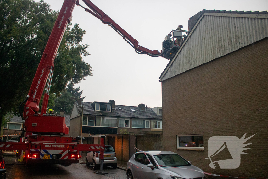 Bliksem slaat in op zonnepanelen