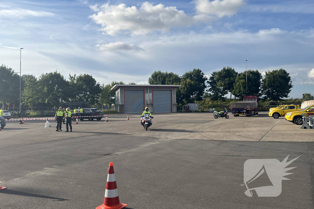 Politie haalt automobilisten van de weg wegens verkeerscontrole