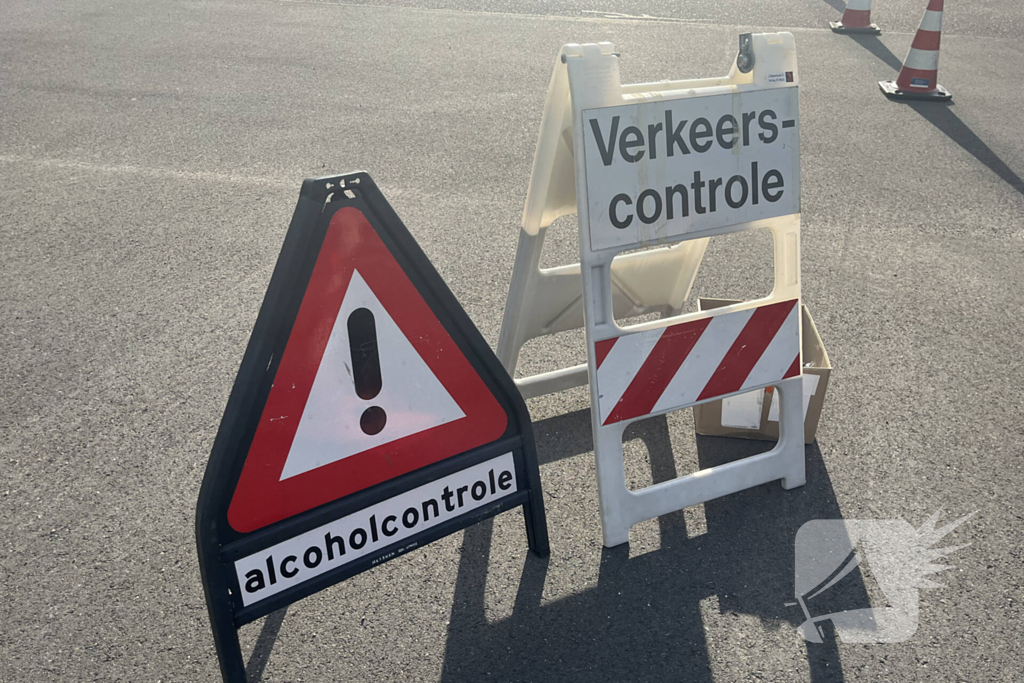 Politie haalt automobilisten van de weg wegens verkeerscontrole