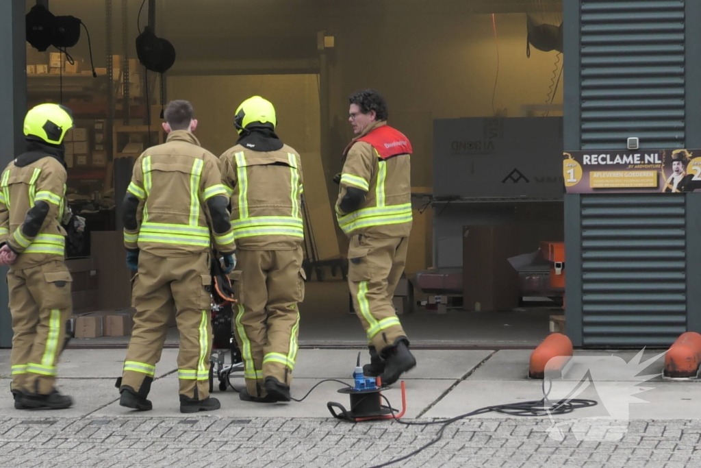 Brand snel geblust in bedrijfspand