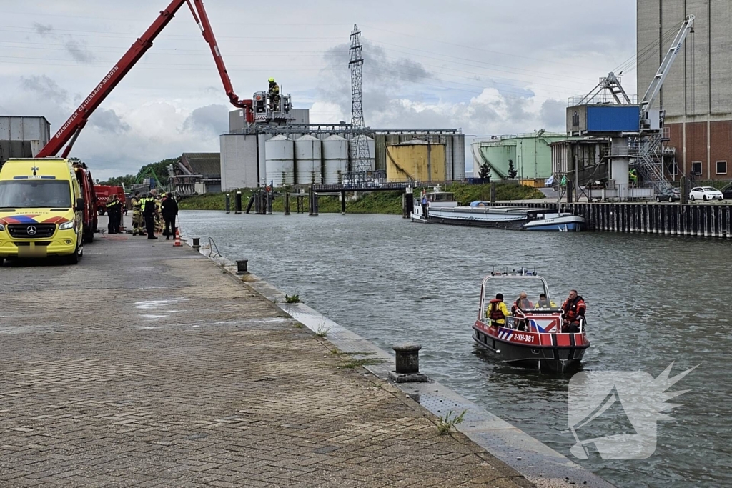 Grote zoektocht in water na aantreffen rollator