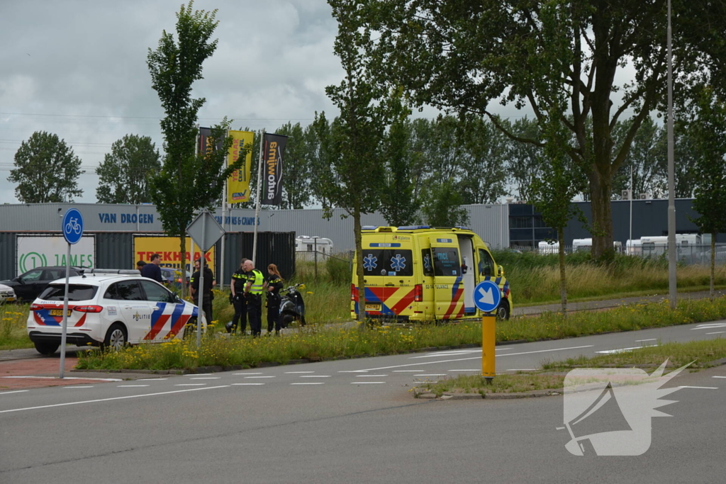 Scooterrijder aangereden door automobilist