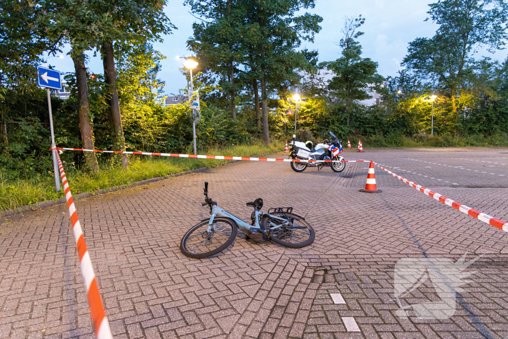 Politie weet pyromaan na tientallen autobranden te arresteren