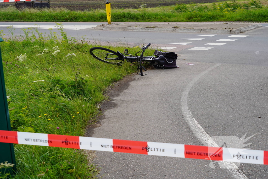 Automobilist ziet fietser over het hoofd