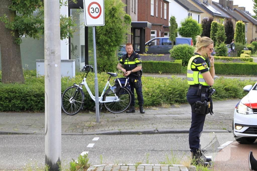 Fietser aangereden op rotonde