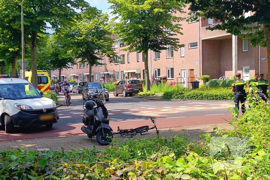 Aanrijding tussen fietser en scooter