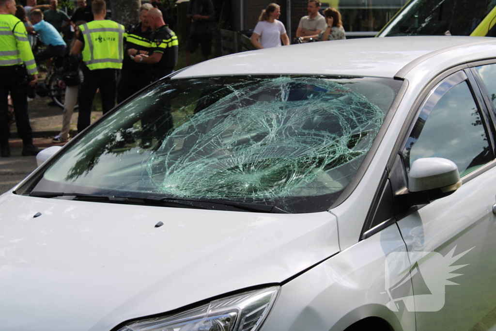 Flinke schade bij aanrijding met auto